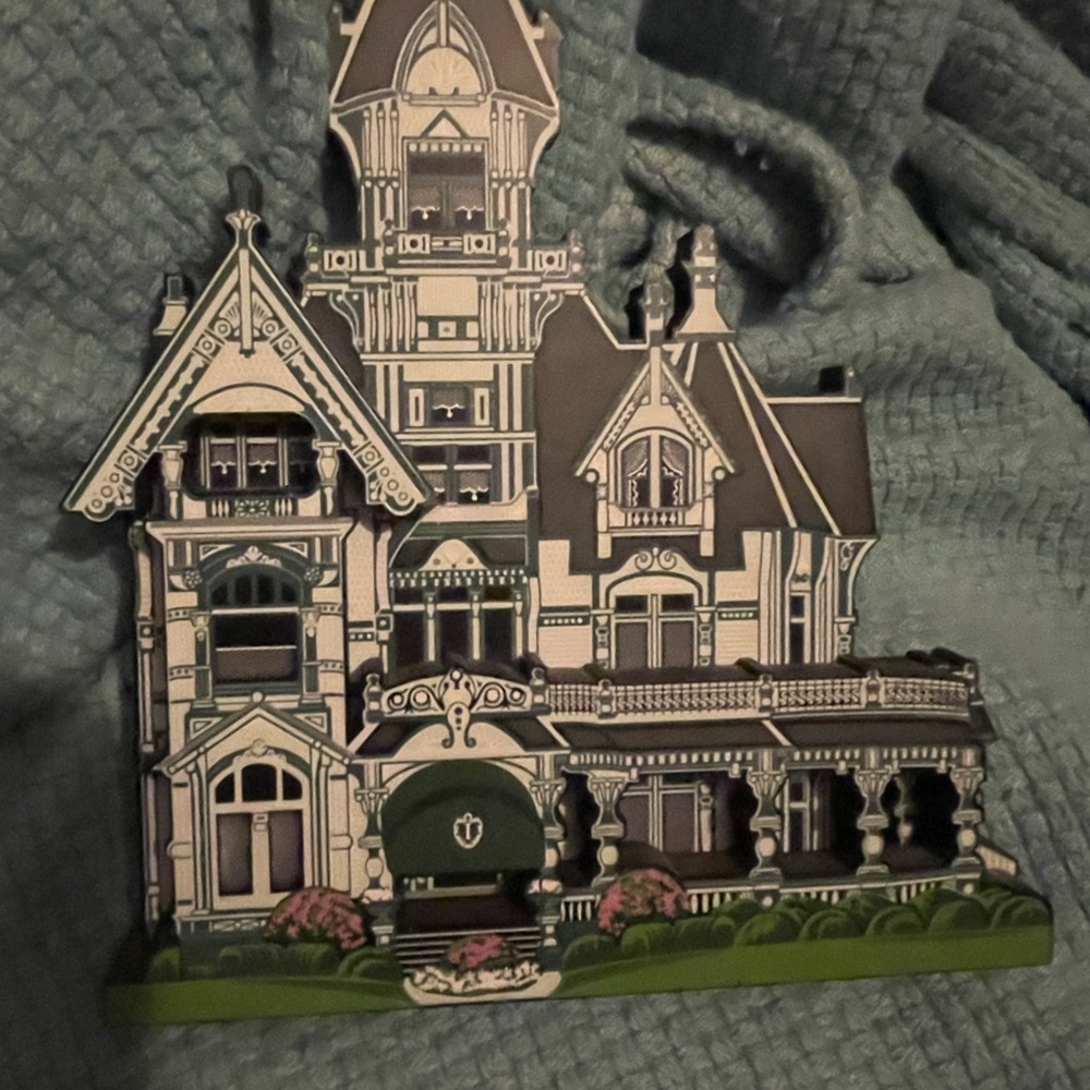 Sheila’s Collectible Wooden House Carson Mansion Eureka, CA